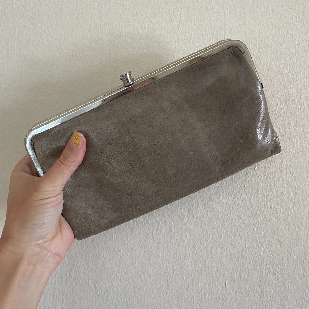 HOBO Lauren Clutch Wallet